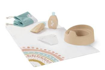 Set de higiene de madera para muñecos