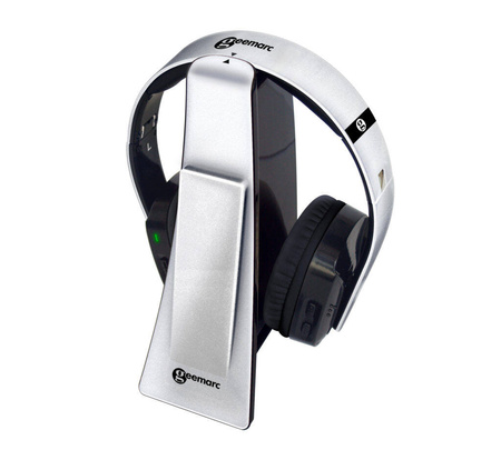 Geemarc CL7400 headphones with additional amplification up to 125 dB SPL